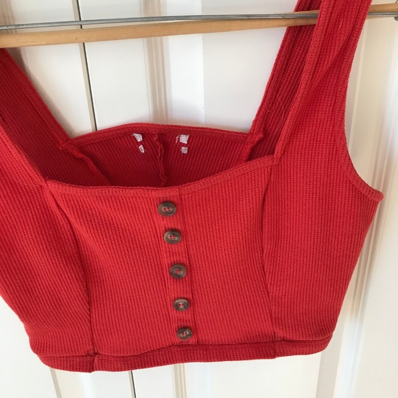 Ribbed Crop Top - Picture 3 of 3